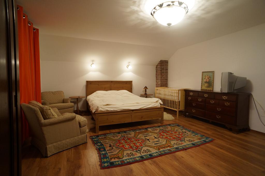 Casa Paltinu Otel Lunca Mare Oda fotoğraf